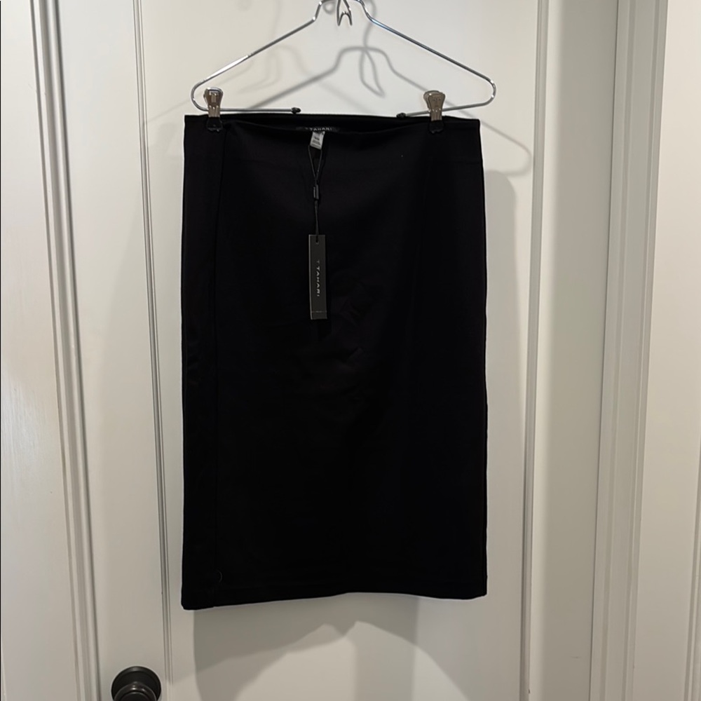 T Tahari Black Pencil Skirt Knee-Length Workwear